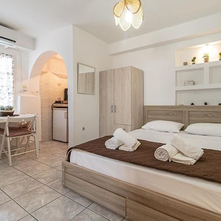 Korina Seaside Studio Naxos City Extérieur photo